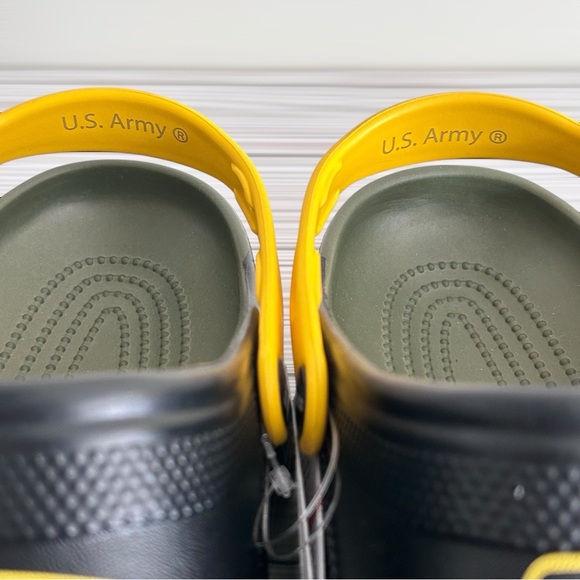 Crocs Men’s US Army Clog Size 11 NWT - Picture 9 of 13